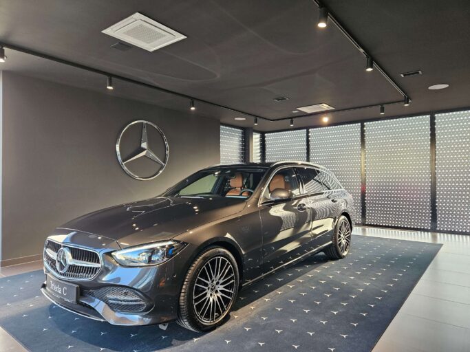 C 220 d 4MATIC kombi