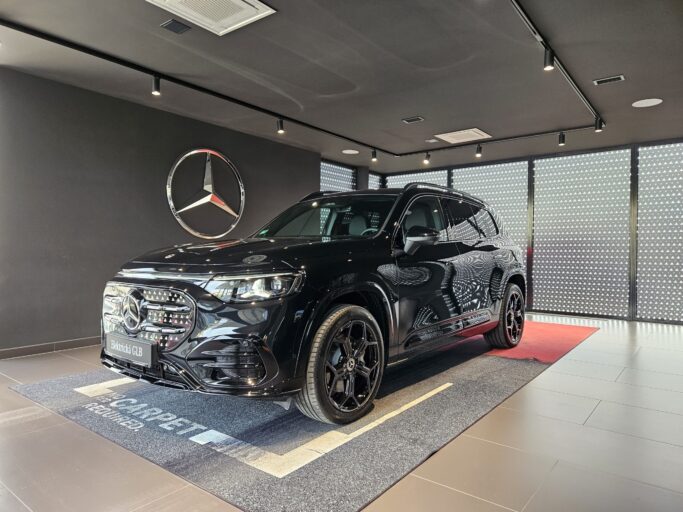 GLB 350 4MATIC with EQ Technology