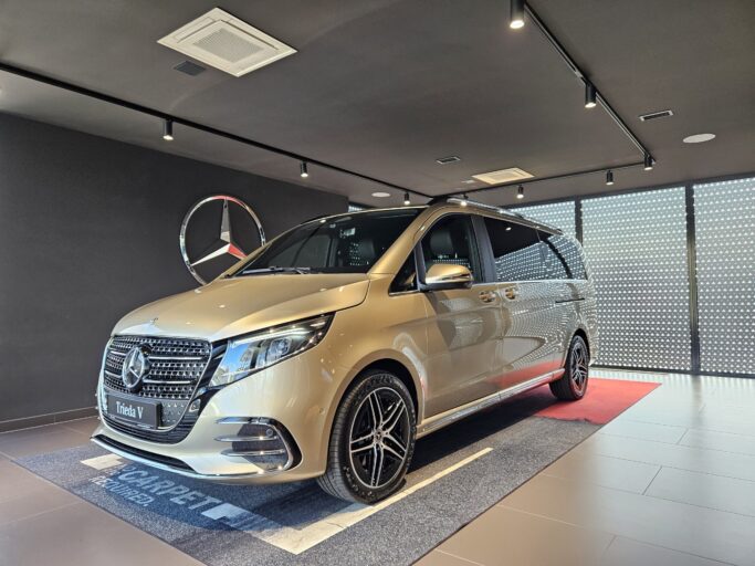 Trieda V 300d 4M EXCLUSIVE