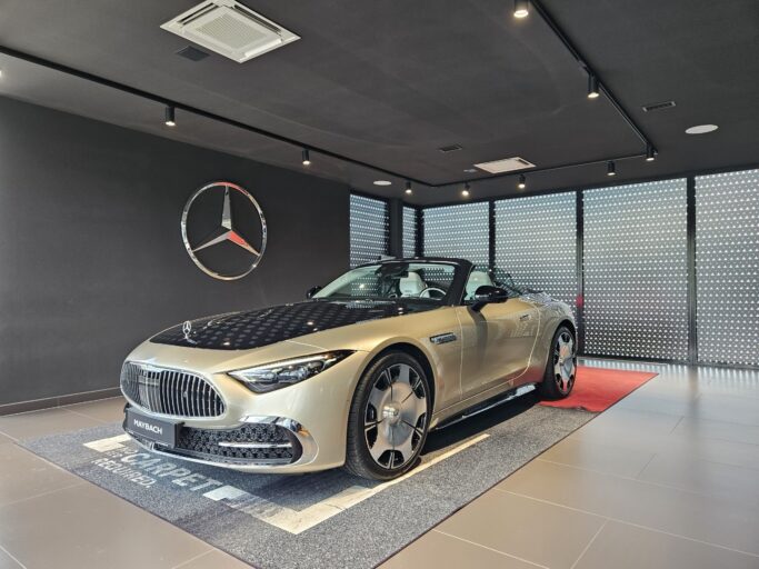 Mercedes-Maybach SL 680 Monogram Series